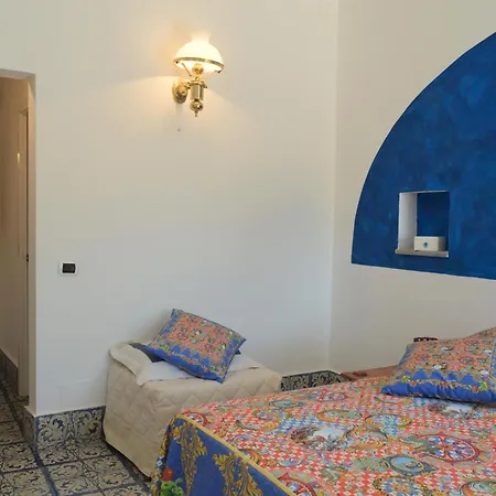 Oasi Hotel 4*
