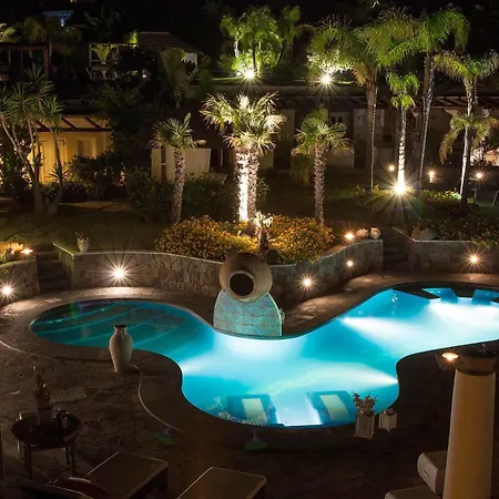 Oasi Hotel 4*